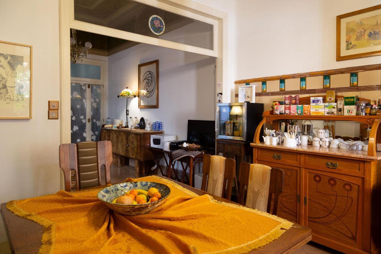 1900 B&B טראסה מראה חיצוני תמונה